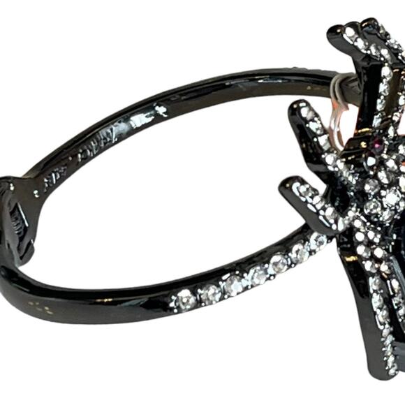 NEW Betsey Johnson SPIDER BANGLE BRACELET Purple Glass Metal Goth Halloween - Picture 3 of 7